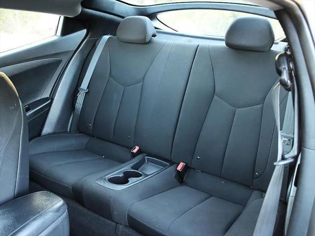 2017 Hyundai Veloster Base