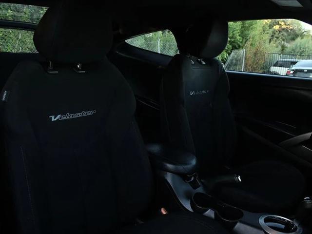 2017 Hyundai Veloster Base
