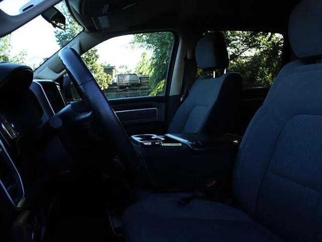 2019 Ram 1500 Big Horn/Lone Star Crew Cab 4x2 64 Box