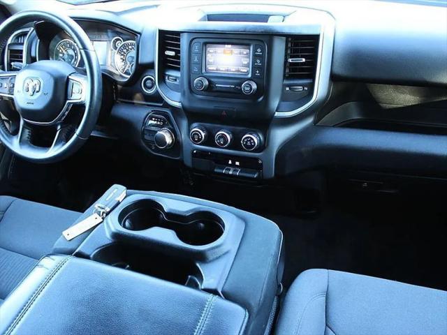 2019 Ram 1500 Big Horn/Lone Star Crew Cab 4x2 64 Box