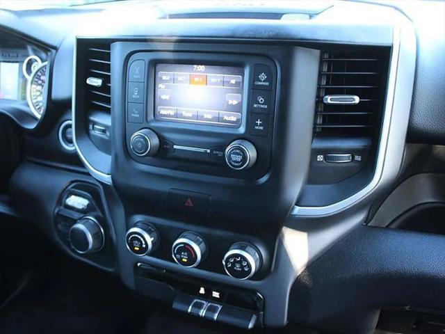 2019 Ram 1500 Big Horn/Lone Star Crew Cab 4x2 64 Box