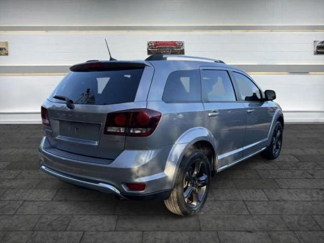 2020 Dodge Journey Crossroad