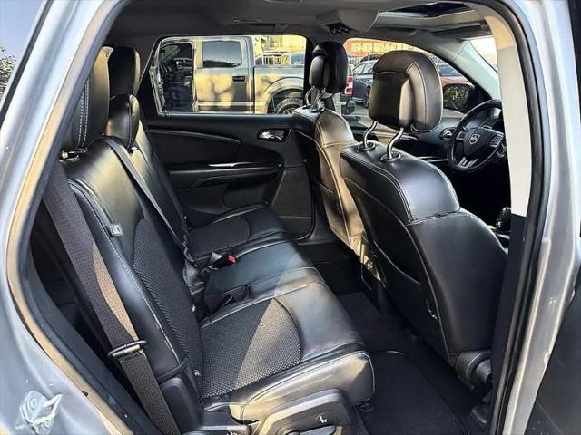 2020 Dodge Journey Crossroad