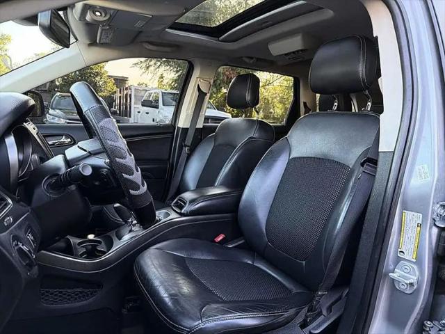 2020 Dodge Journey Crossroad