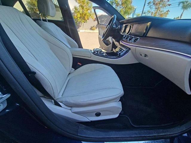 2017 Mercedes-Benz E-CLASS E 300 E 300