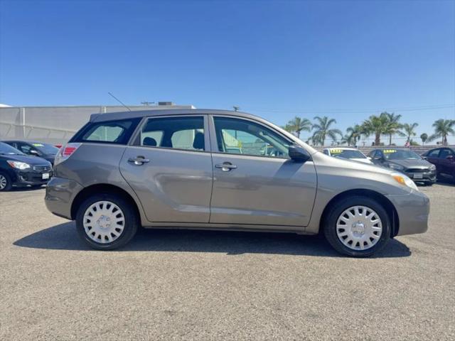 2007 Toyota Matrix Base