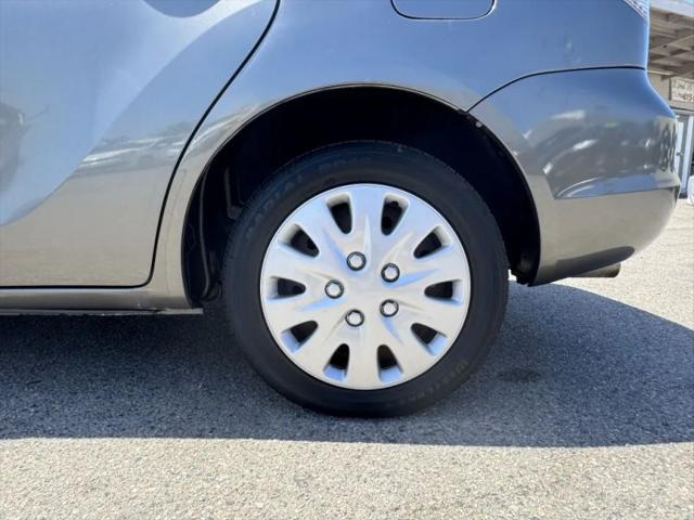 2007 Toyota Matrix Base