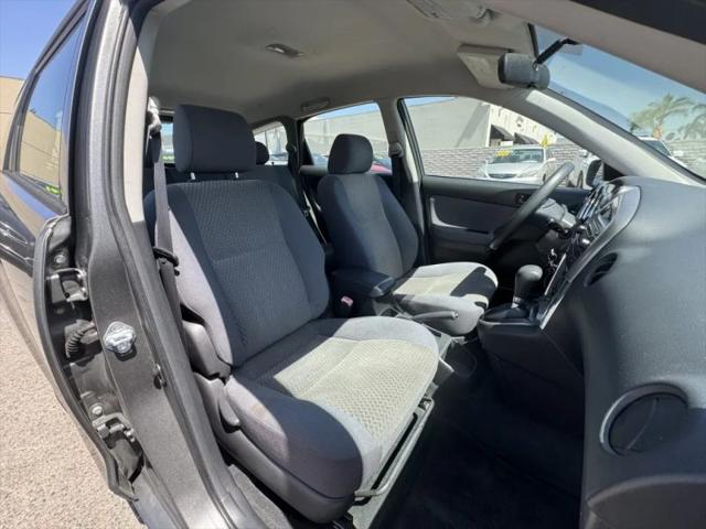 2007 Toyota Matrix Base