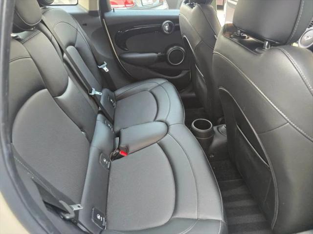 2015 MINI Hardtop Cooper S