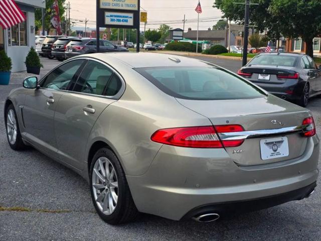 2012 Jaguar XF XF