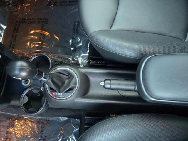 2012 MINI Cooper Cooper
