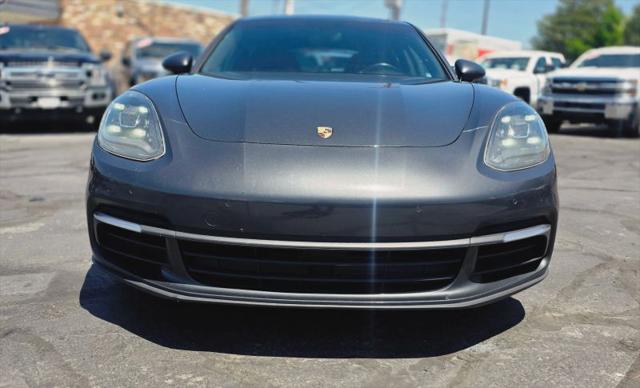 2018 Porsche Panamera 4
