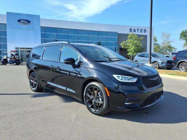 2025 Chrysler Pacifica Limited for sale in Lebanon, TN