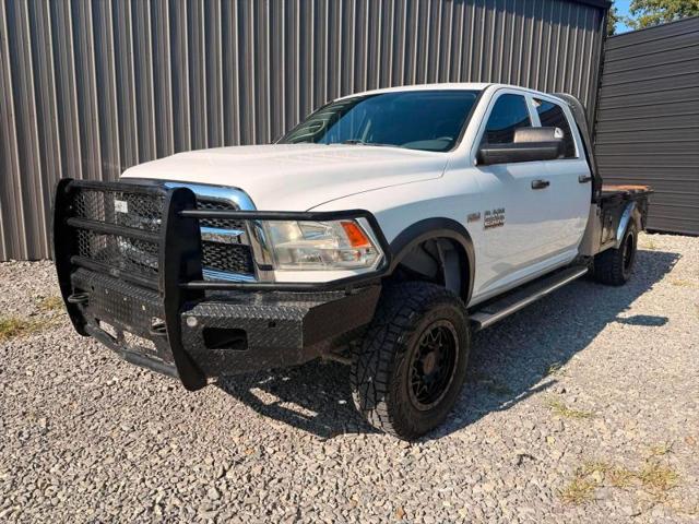 2018 Ram 2500 Tradesman Crew Cab 4x4 8 Box for sale in Dexter, MO