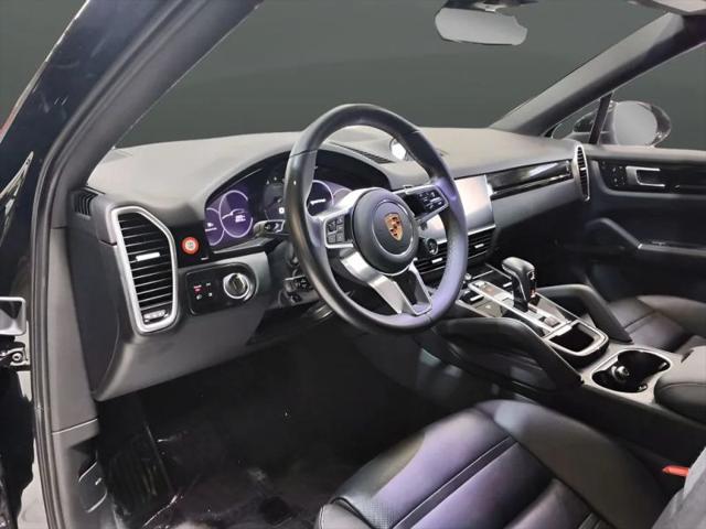2023 Porsche Cayenne Platinum Edition