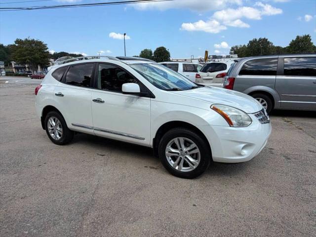 2013 Nissan Rogue SV for sale in Flowery Branch, GA