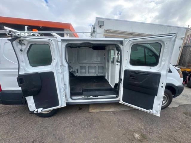 2016 Ford Transit w/60/40 Side Door w/RWB