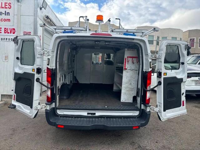 2016 Ford Transit w/60/40 Side Door w/RWB