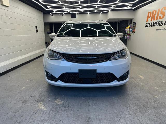 2020 Chrysler Pacifica AWD Launch Edition