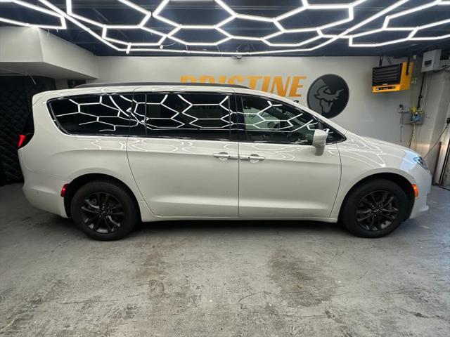 2020 Chrysler Pacifica AWD Launch Edition