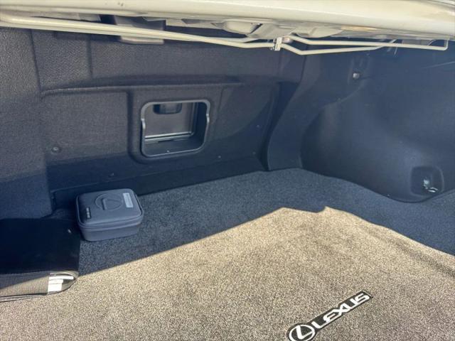 2024 Lexus ES 300h 300h