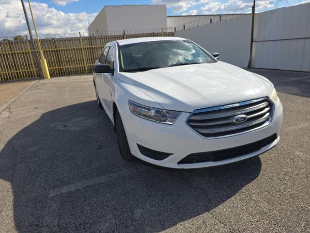 2015 Ford Taurus SE for sale in Dallas, TX