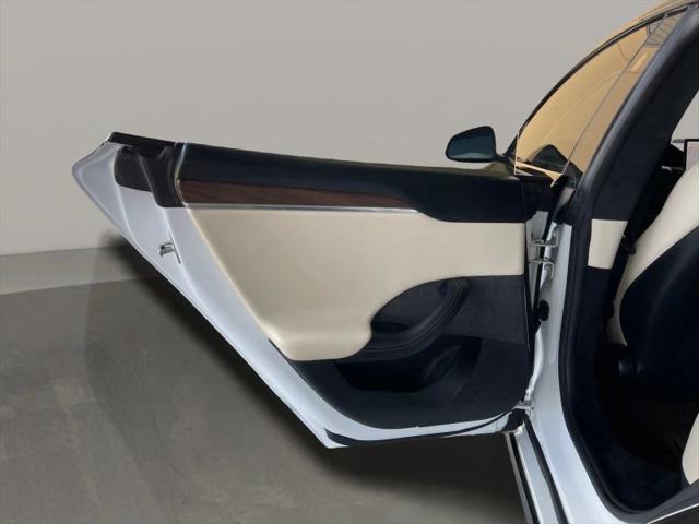 2021 Tesla Model S Plaid Tri Motor All-Wheel Drive