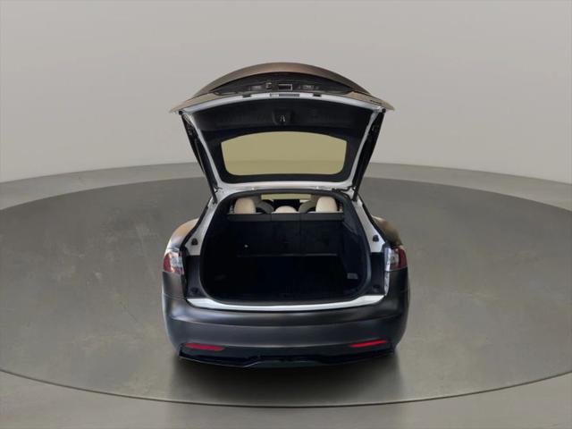 2021 Tesla Model S Plaid Tri Motor All-Wheel Drive