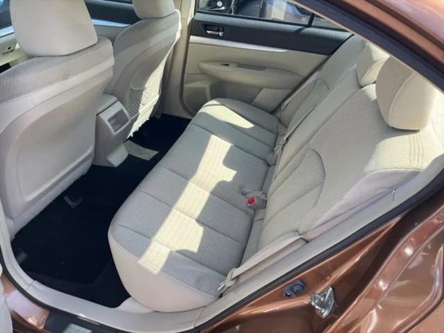 2011 Subaru Legacy 2.5i Premium