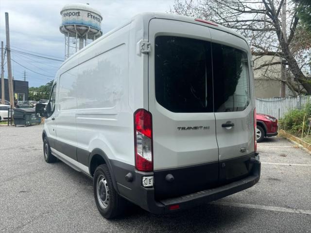 2017 Ford Transit Medium Roof w/Sliding Side Door w/LWB