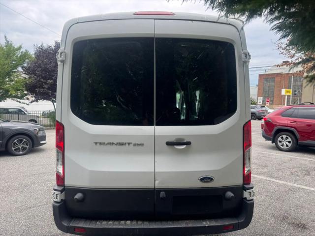 2017 Ford Transit Medium Roof w/Sliding Side Door w/LWB