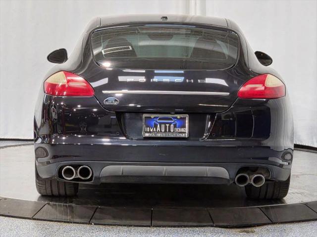 2013 Porsche Panamera 4