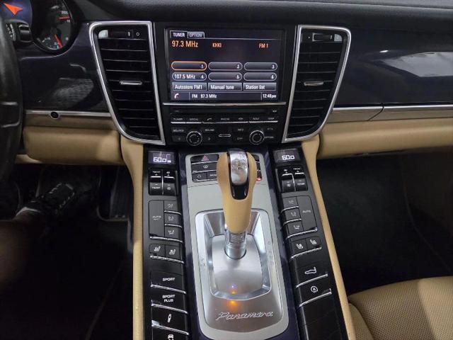 2013 Porsche Panamera 4