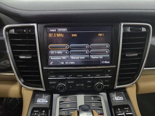 2013 Porsche Panamera 4
