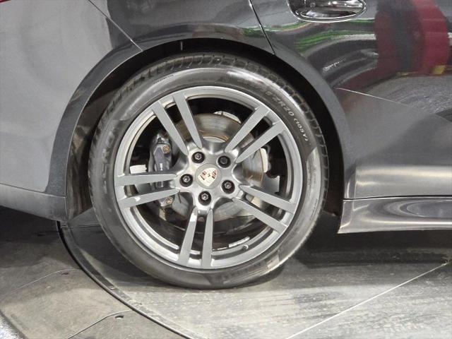 2013 Porsche Panamera 4