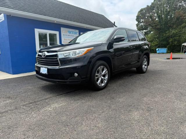 2016 Toyota Highlander LE Plus V6 for sale in Vineland, NJ