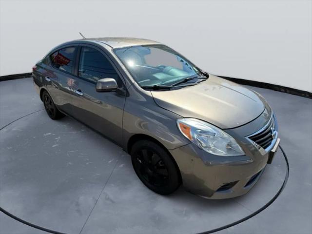 2013 Nissan Versa 1.6 SV for sale in Freeport, NY