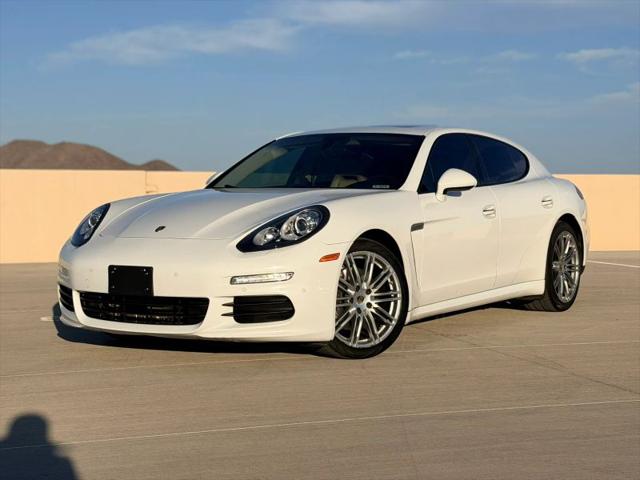 2016 Porsche Panamera Edition