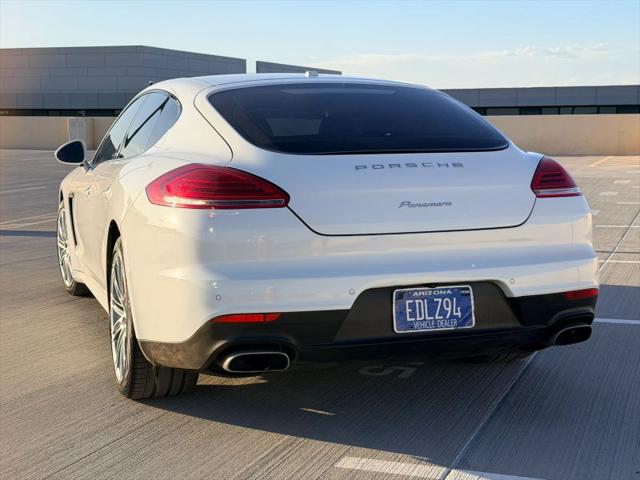 2016 Porsche Panamera Edition