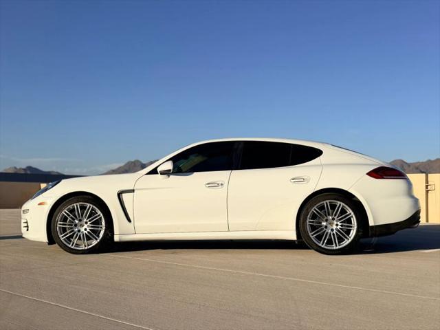2016 Porsche Panamera Edition