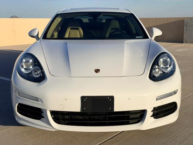 2016 Porsche Panamera Edition
