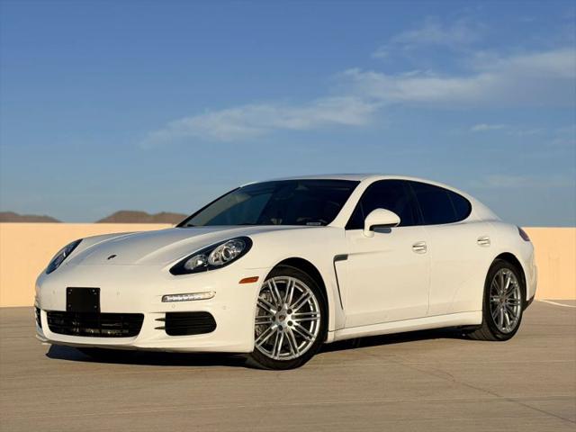 2016 Porsche Panamera Edition