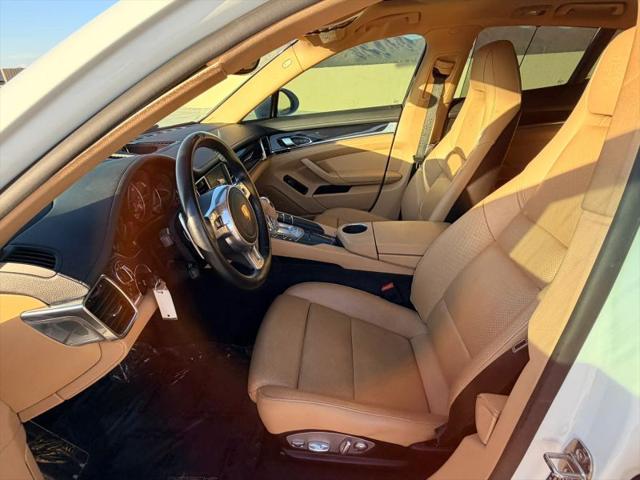 2016 Porsche Panamera Edition