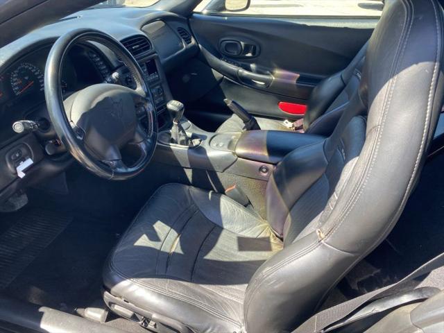 2001 Chevrolet Corvette Base