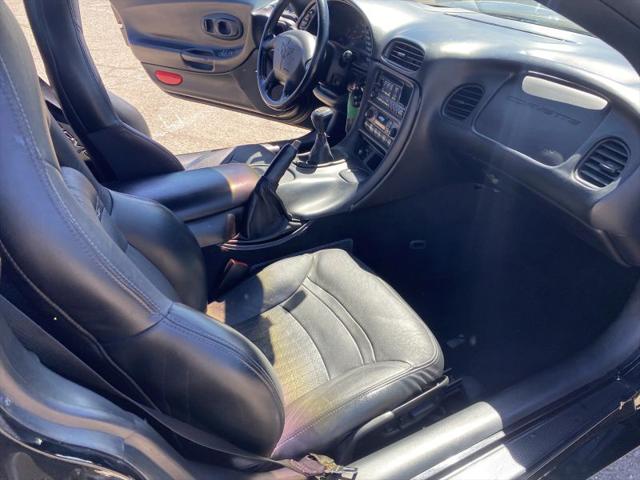 2001 Chevrolet Corvette Base