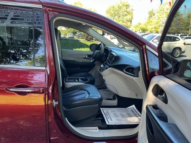 2020 Chrysler Pacifica Touring L