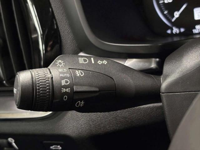 2020 Volvo S60 T6 Momentum