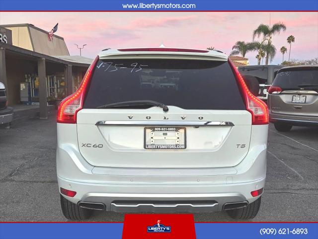 2017 Volvo XC60 T5 Dynamic