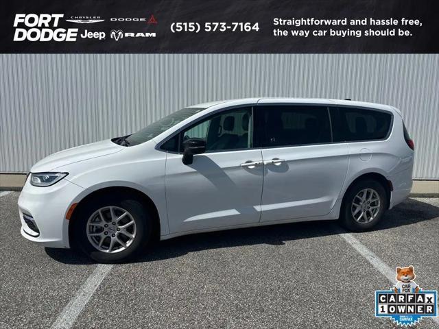 2024 Chrysler Pacifica Touring L for sale in Fort Dodge, IA