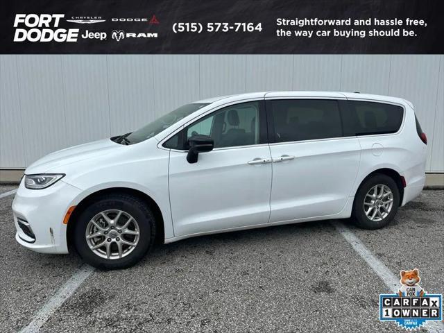 2024 Chrysler Pacifica Touring L for sale in Fort Dodge, IA